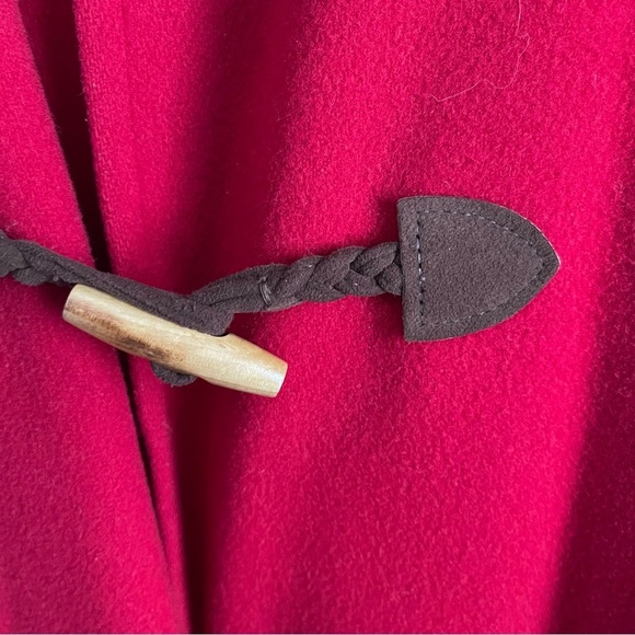 Talbots Jacket coat vintage Red toggle closure coat 100 percent wool made in USA - Picture 11 of 14
